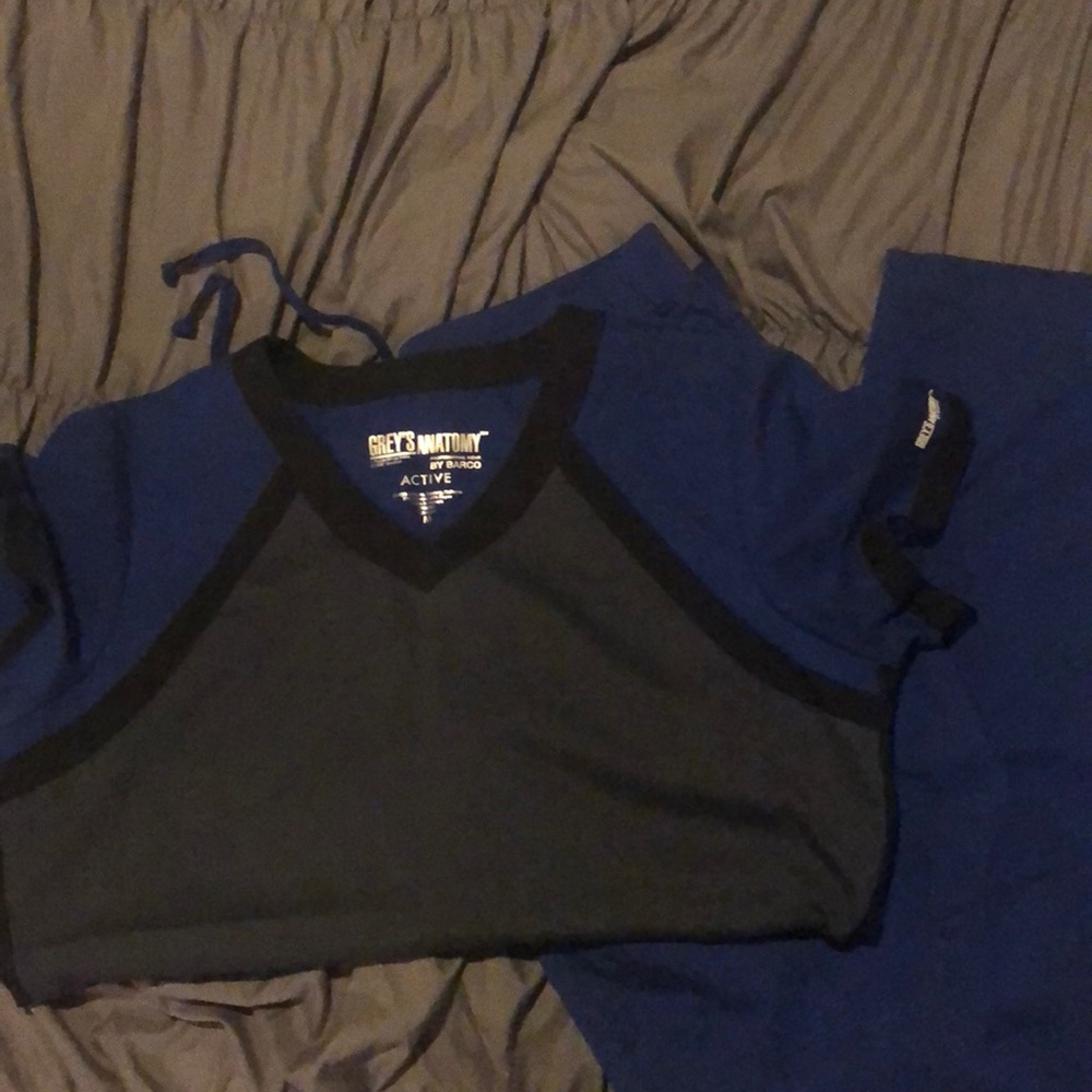 Greys anatomy scrub set